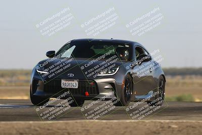 media/Sep-13-2025-Speed Ventures (Sat) [[d6c7200295]]/Orange/Session 1 (Sweeper)/